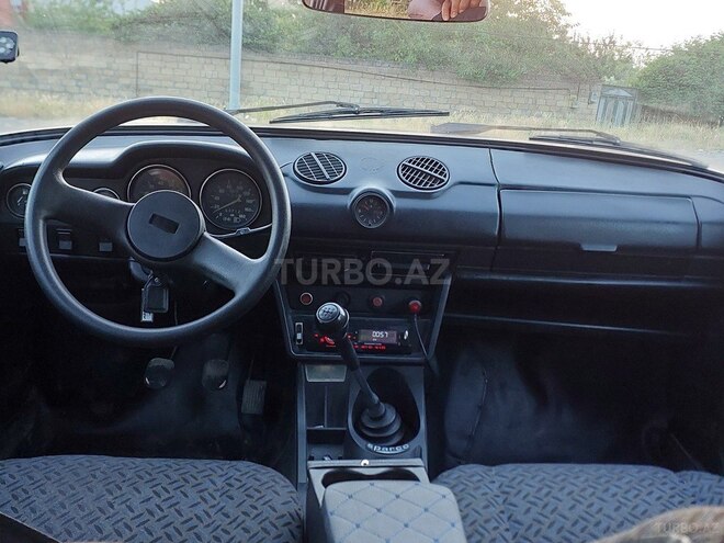 LADA (VAZ) 2106-8