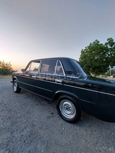 LADA (VAZ) 2106-4