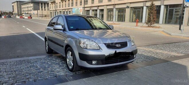 Kia Rio-5