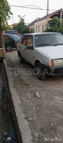 LADA (VAZ) 2109-2