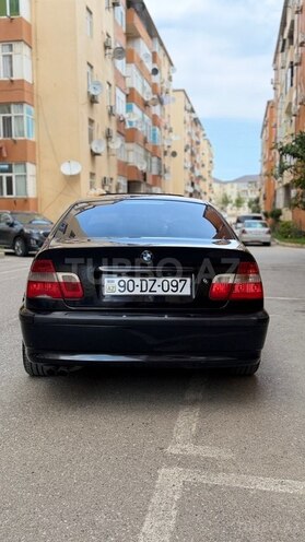 BMW 320-4