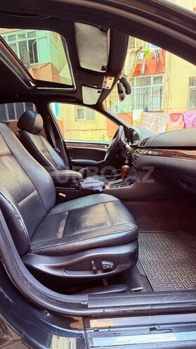 BMW 320-7