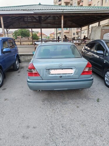 Mercedes C 280-6