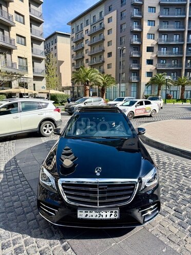 Mercedes S 400 4MATIC-7