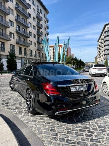 Mercedes S 400 4MATIC-6