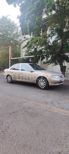 Opel Vectra-5