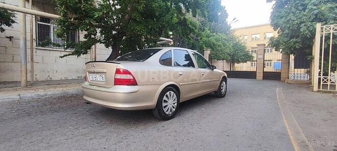 Opel Vectra-6