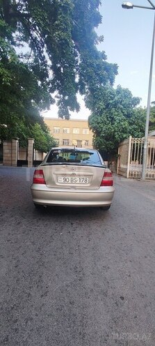 Opel Vectra-7