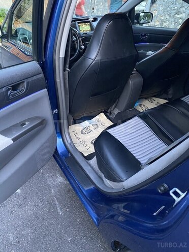 Toyota Prius-5