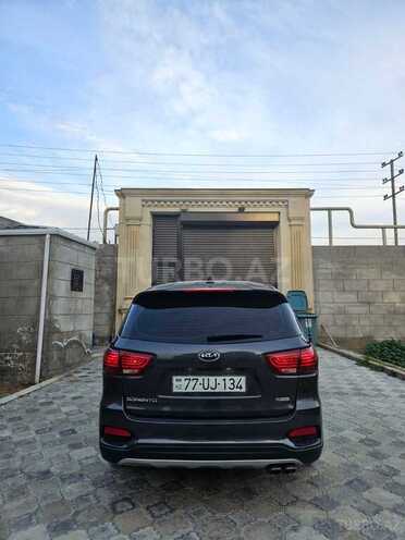 Kia Sorento-2