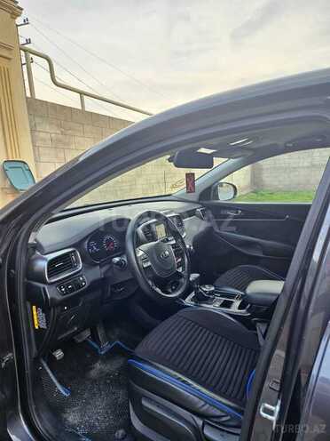 Kia Sorento-3