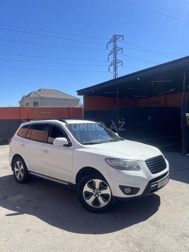 Hyundai Santa Fe-3