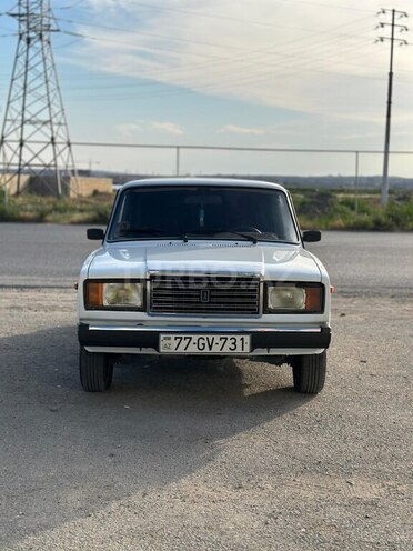 LADA (VAZ) 2107-2