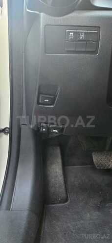 Toyota Yaris iA-12