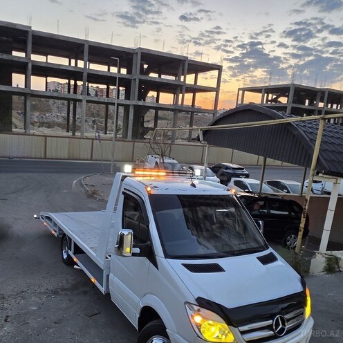 Mercedes Sprinter 515-11