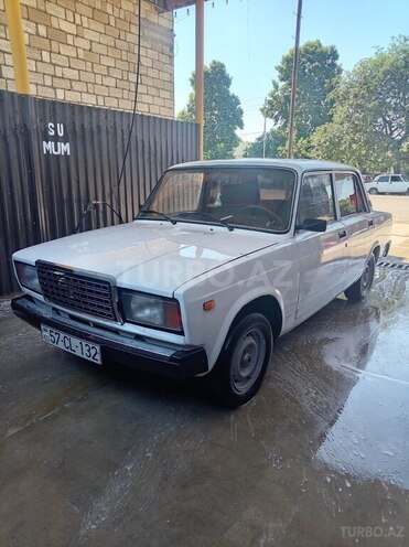LADA (VAZ) 2107-4