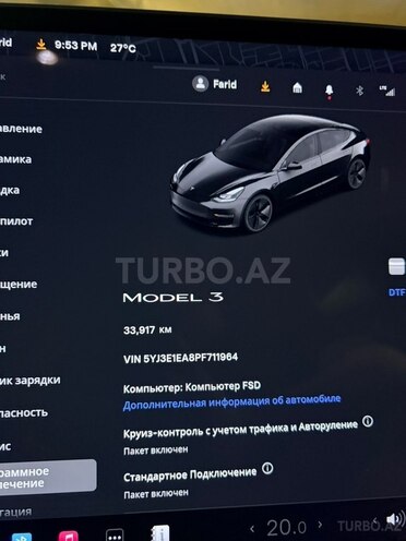 Tesla Model 3-9