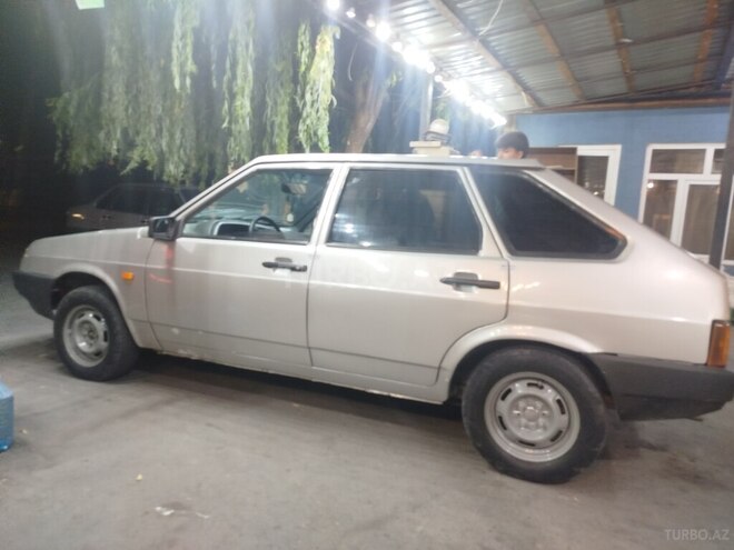 LADA (VAZ) 2109-4