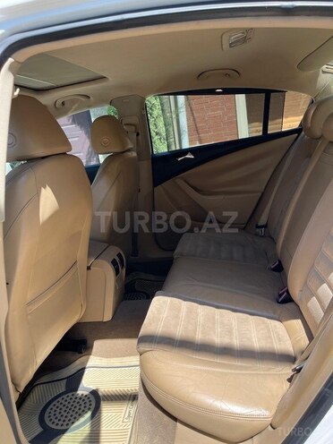 Volkswagen Passat-7