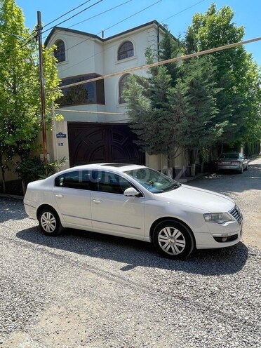 Volkswagen Passat-2