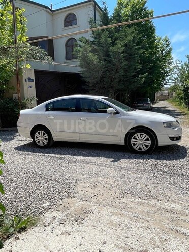 Volkswagen Passat-4