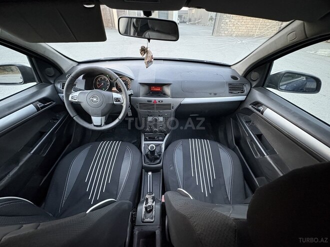 Opel Astra-7