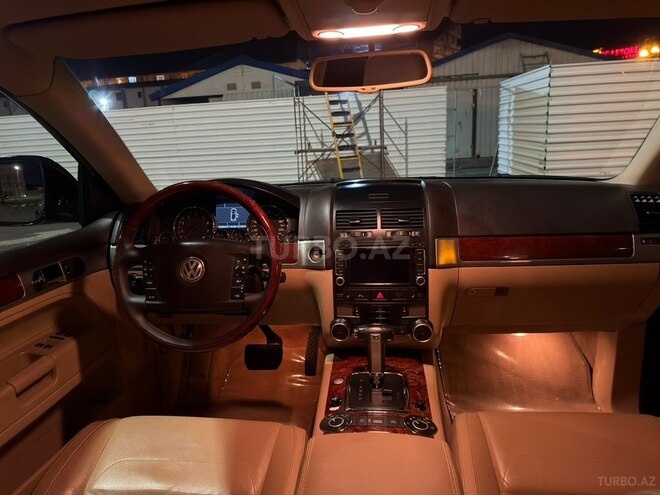 Volkswagen Touareg-9