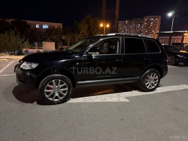 Volkswagen Touareg-3