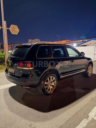 Volkswagen Touareg-5