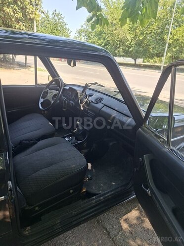 LADA (VAZ) 2106-10
