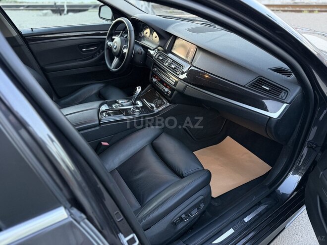 BMW 528-12