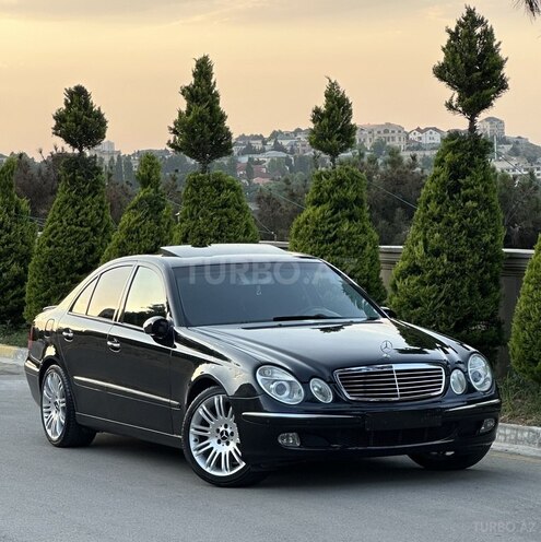 Mercedes E 320-3