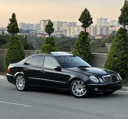 Mercedes E 320-6