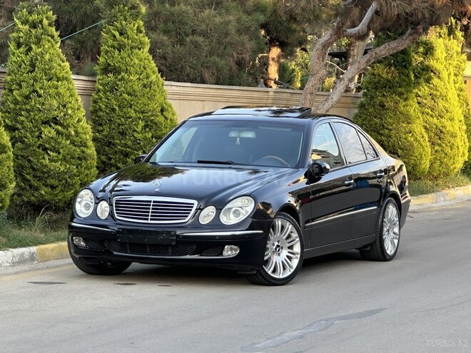 Mercedes E 320-9