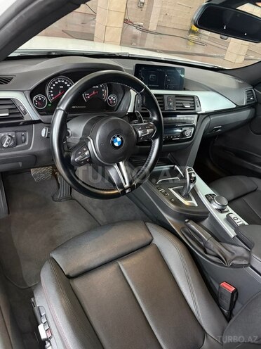 BMW 330-9