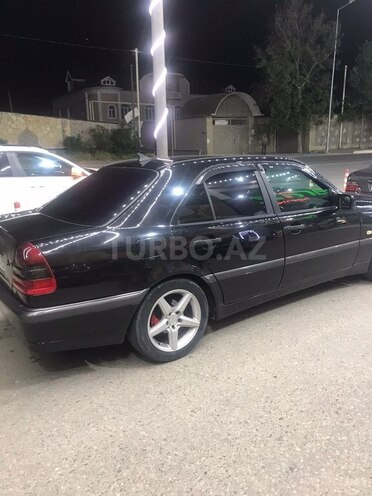 Mercedes C 200-4