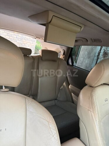Infiniti FX35-4