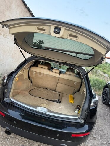 Infiniti FX35-8