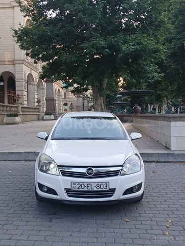 Opel Astra-1