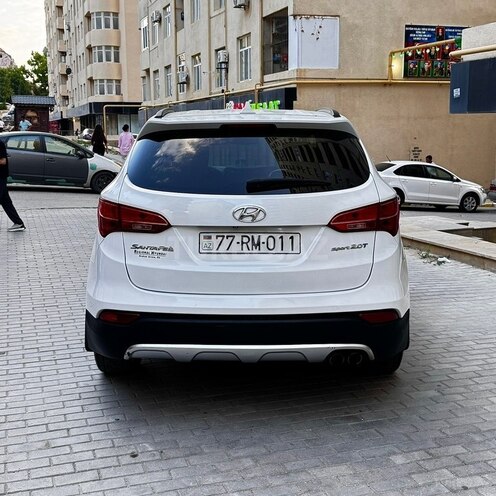 Hyundai Santa Fe-7