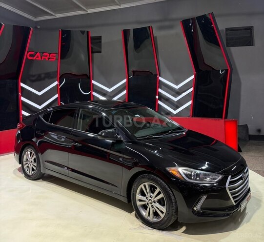 Hyundai Elantra-4