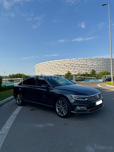 Volkswagen Passat-5