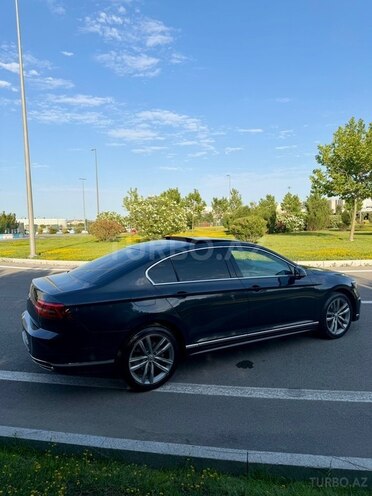 Volkswagen Passat-9