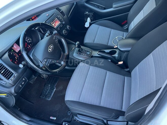 Kia Forte-4