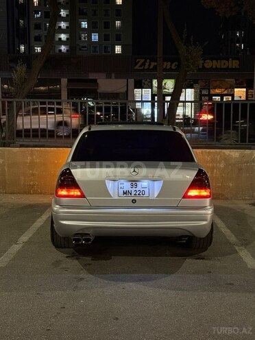 Mercedes C 220-4