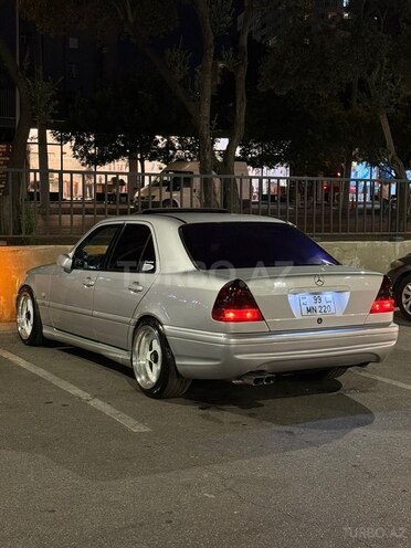 Mercedes C 220-6
