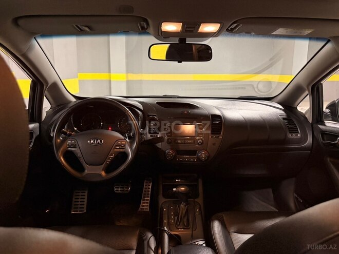 Kia Cerato-3
