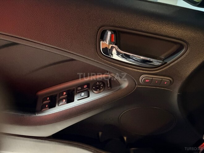 Kia Cerato-17