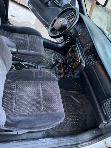 Opel Vectra-10