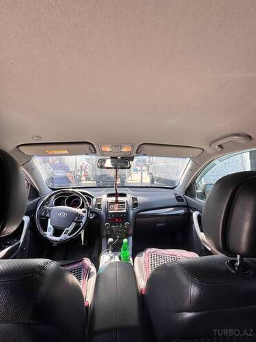 Kia Sorento-7